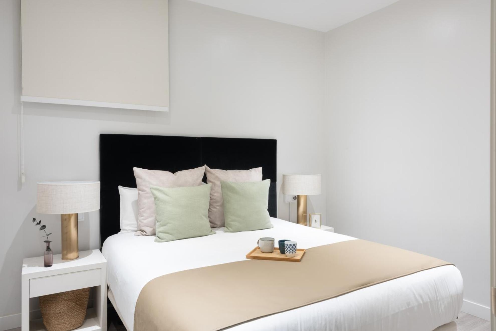 Carretas Apartments Madrid Bagian luar foto