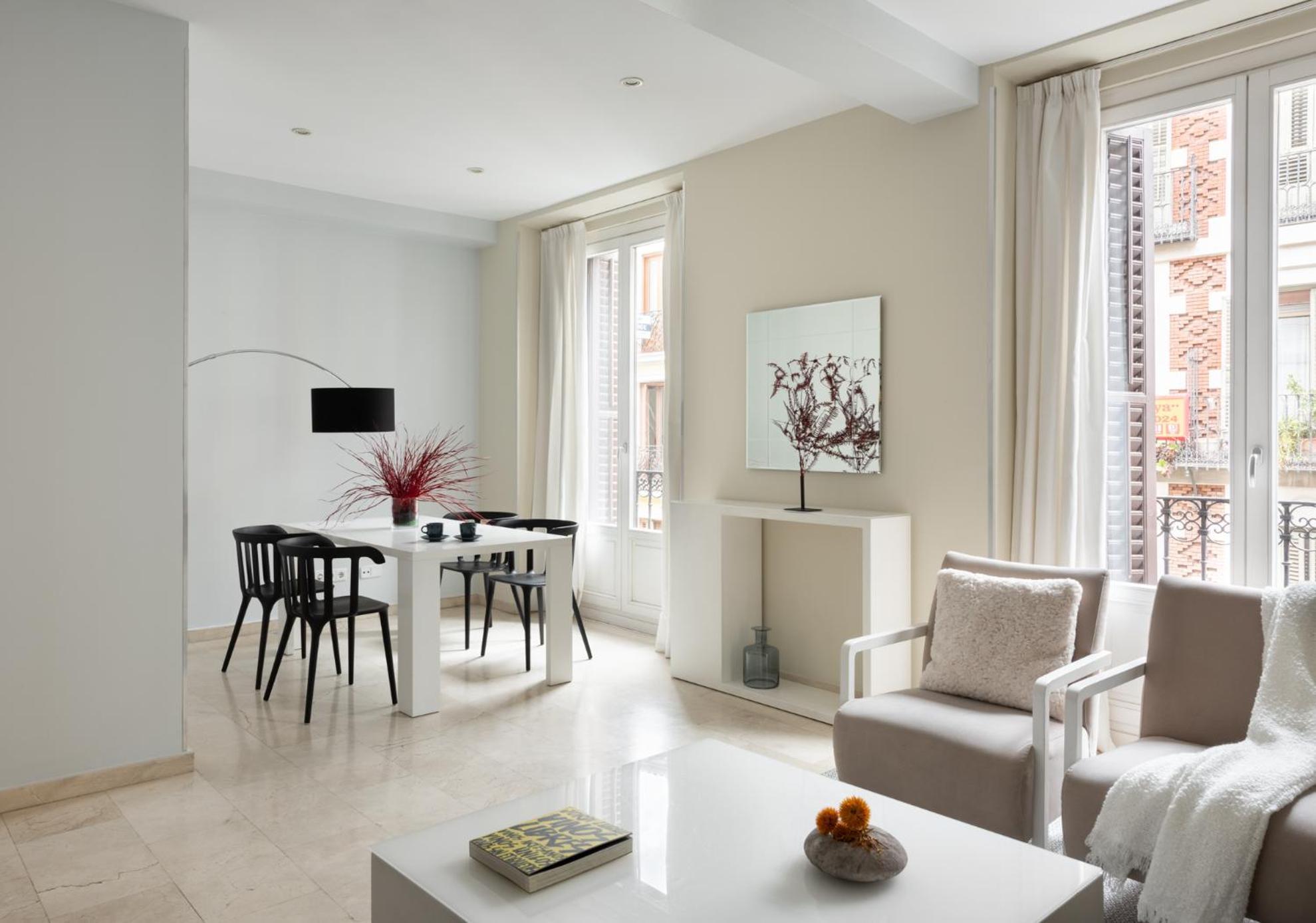 Carretas Apartments Madrid Bagian luar foto